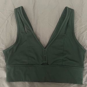 Alo sports bra medium